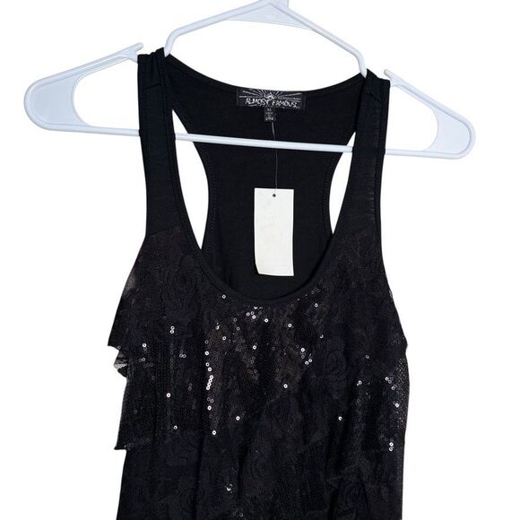 Almost Famous Tank Top Women's Medium Round Neck Ruffle Racerback NWT - Picture 2 of 10